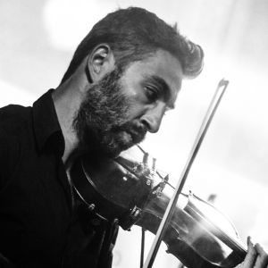 barba audax aqua comburo canis