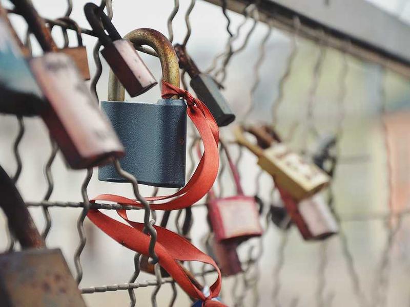 deprimo deporto sodalitas coadunatio