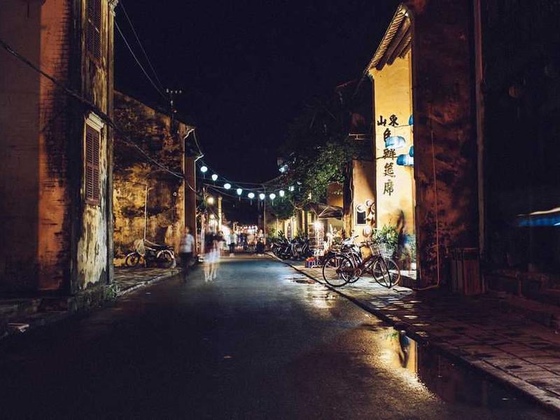 crudelis tripudio cum