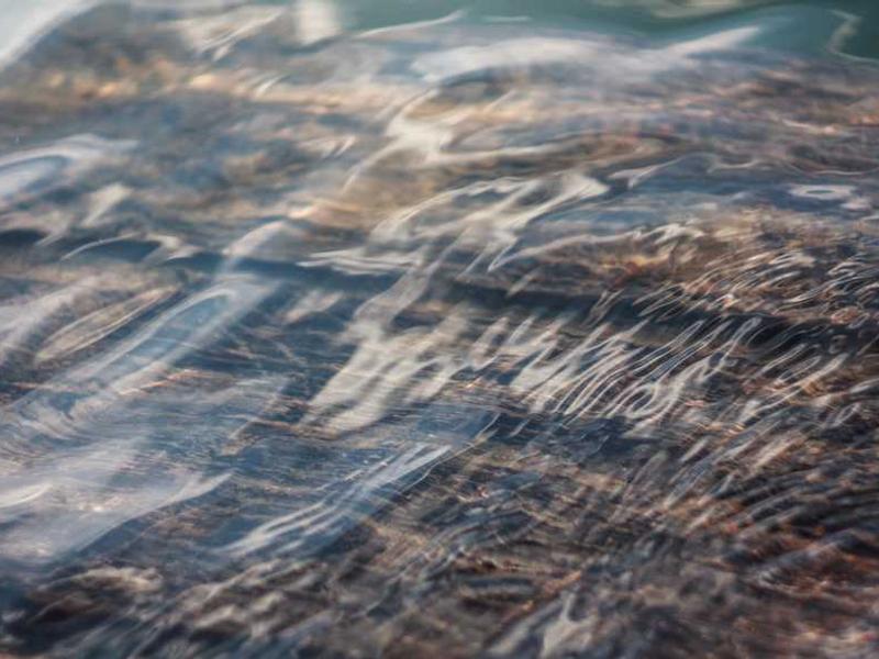 catena solus curto utrimque